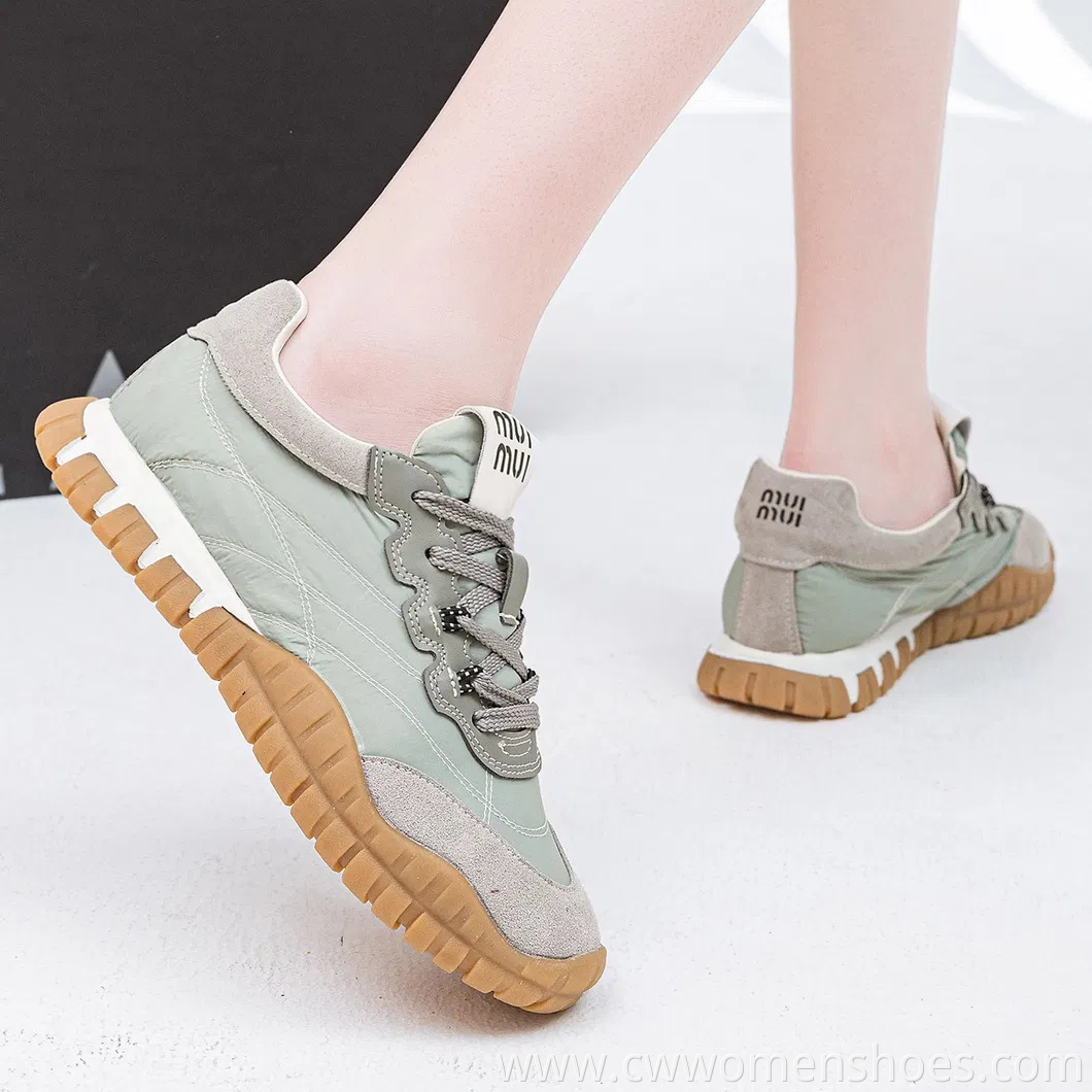 Women's Thick Soled Casual and Fashionable Sports Shoes